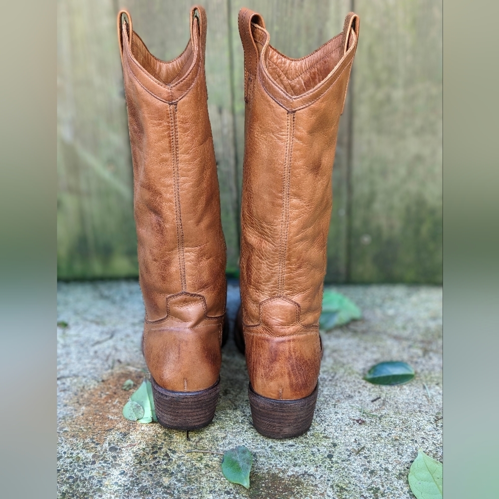 Frye Carson Boot - Picture 10 of 12